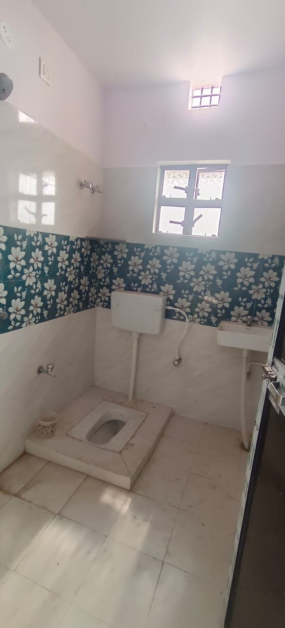 OJHA GROUP - Photo 6