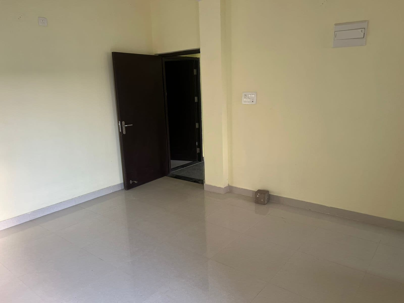 OJHA GROUP - Photo 8