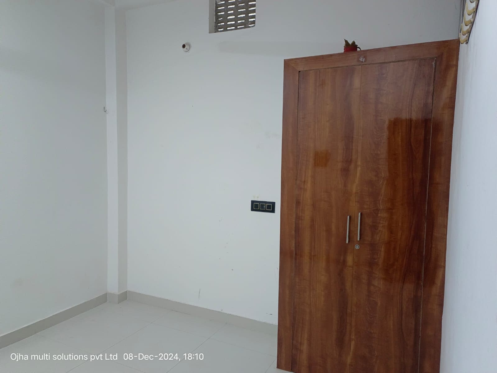 OJHA GROUP - Photo 4