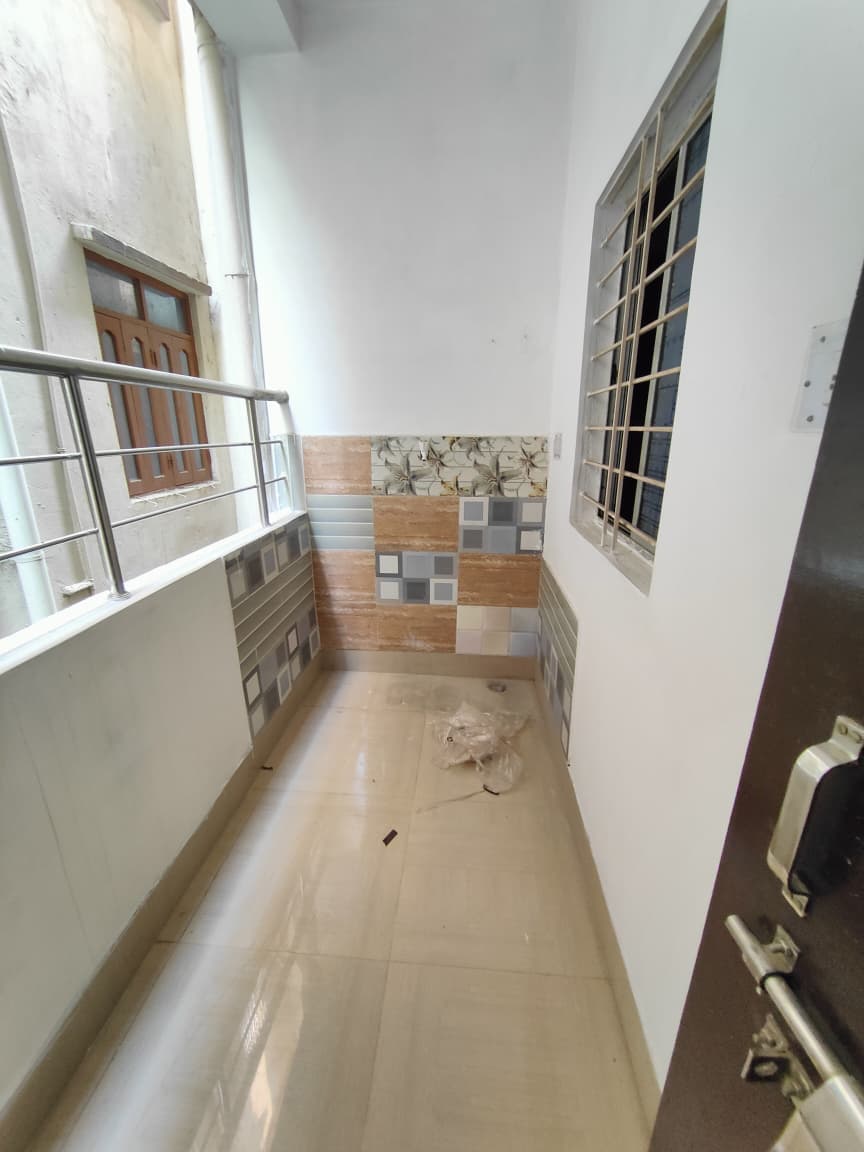 OJHA GROUP - Photo 5